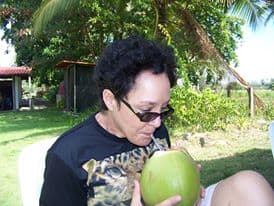 Panama Relocation Tours coconut stop
