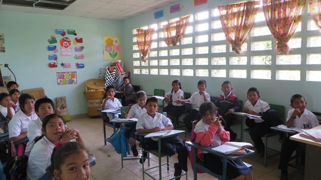 Volcancito School Panama