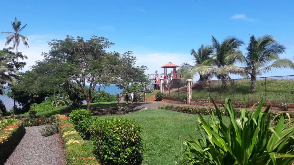 johnson oceanfront property in panama